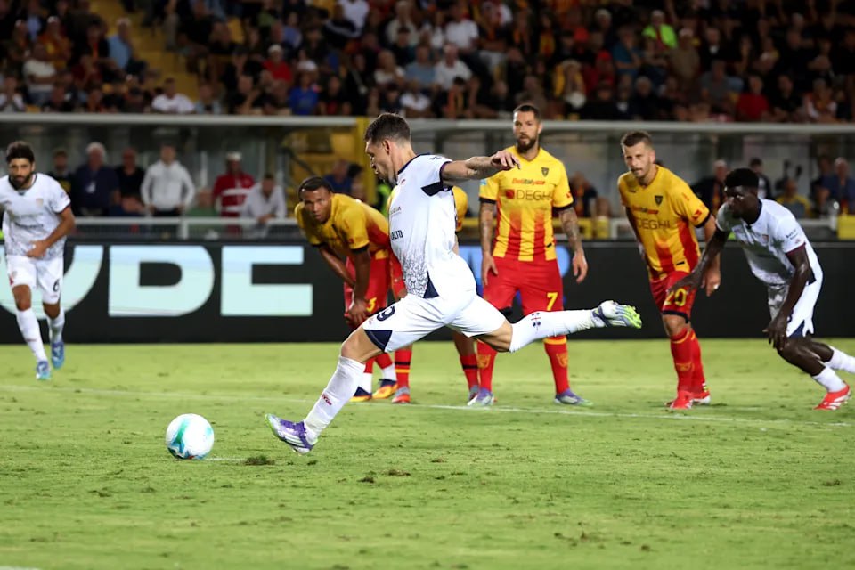 Lecce vs Cagliari (01:45 – 20/09) | Xem lại trận đấu